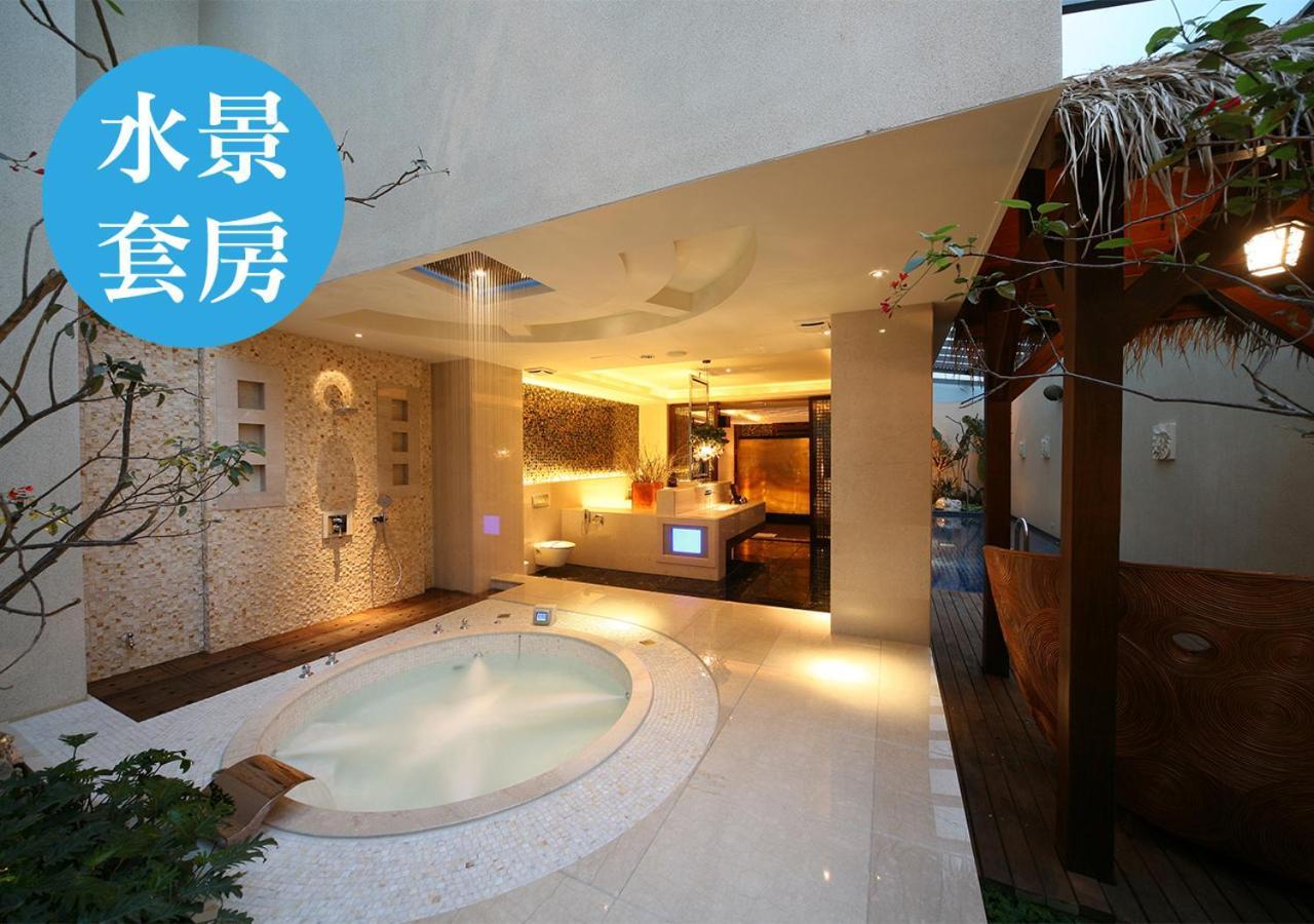 Lanshy Motel Taichung Bagian luar foto