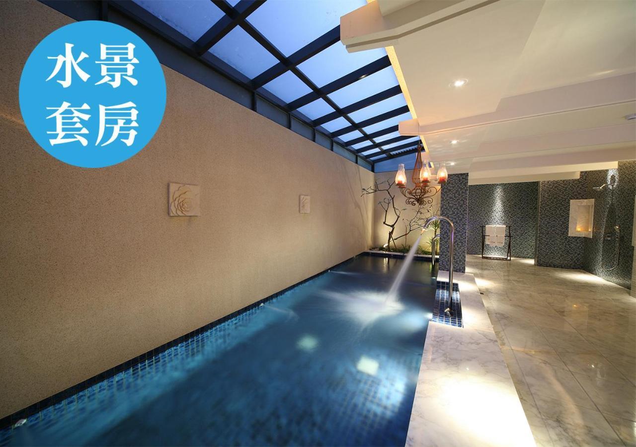 Lanshy Motel Taichung Bagian luar foto