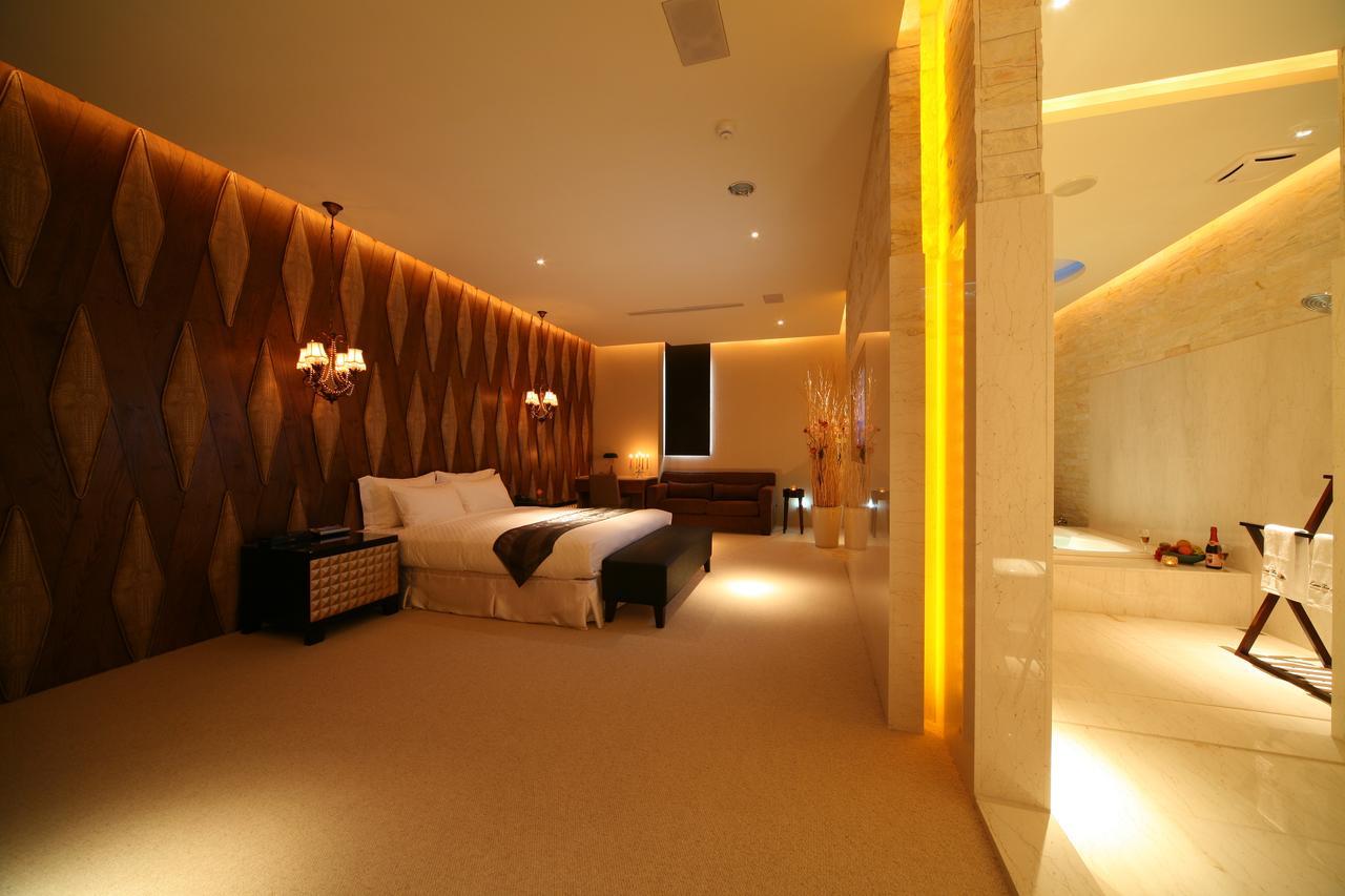 Lanshy Motel Taichung Ruang foto